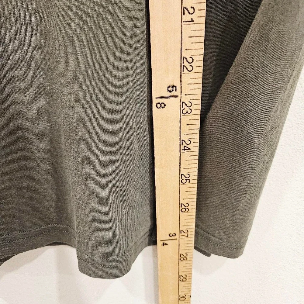 Won Hundred Staff Boxy T Shirt Logo On Collar  GreenCotton Boxy Fit Unisex M/L